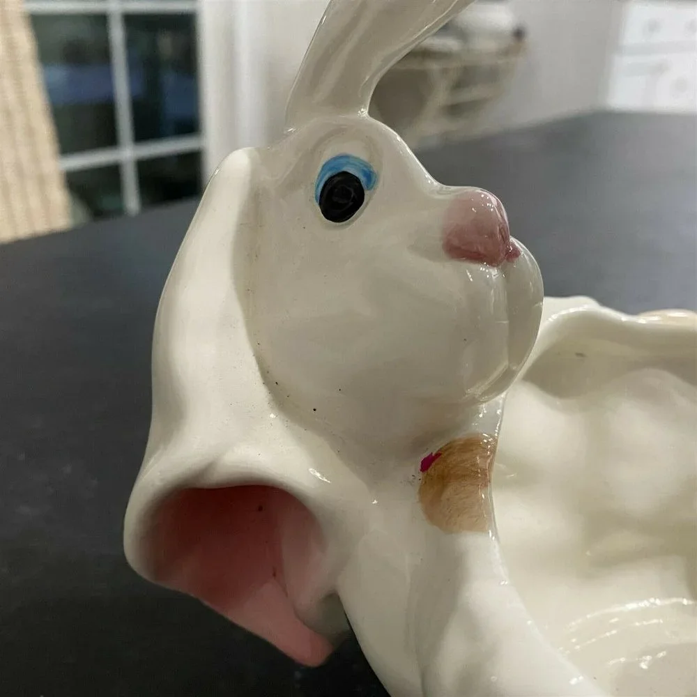 Vintage WCL Figural Bunny Rabbit Ceramic Basket Candy Bowl Dish Flowers Easter